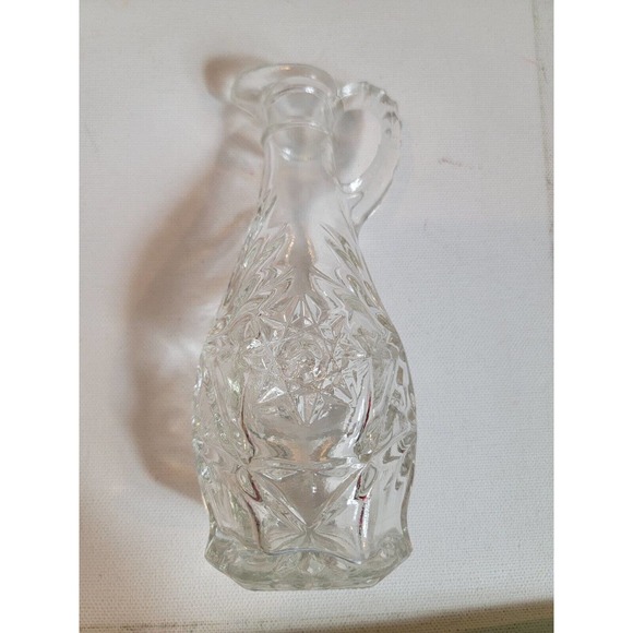 Vintage One Anchor Hocking Cruet w/Stopper‎ Star of David Pattern Pressed Glass - Picture 1 of 8